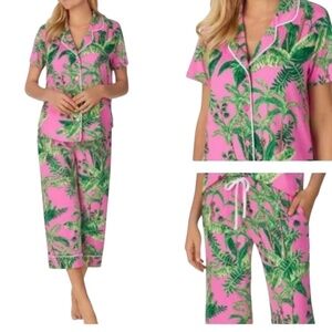 Room Service Sz Med Pink With Green Palm Trees Cropped Pajama Set